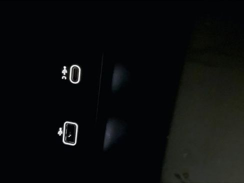 Used 2023 Land Rover Range Rover Sport SE Dynamic AWD/4WD image 34