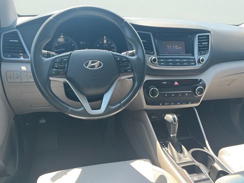 Used 2017 Hyundai Tucson Sport w/ Cargo Package AWD/4WD image 18