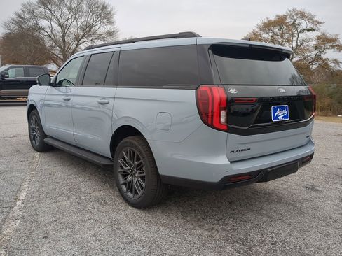 New 2026 Ford Expedition Max Platinum w/ Stealth Appearance Package AWD/4WD image 5