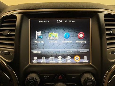 Used 2015 Jeep Grand Cherokee Limited image 23