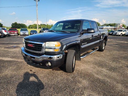 Used 2004 GMC Sierra 2500 SLE w/ Snow Plow Prep Package AWD/4WD image 11