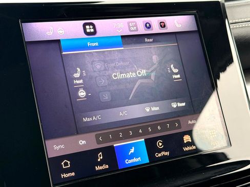 Used 2022 Jeep Grand Cherokee L Limited image 18