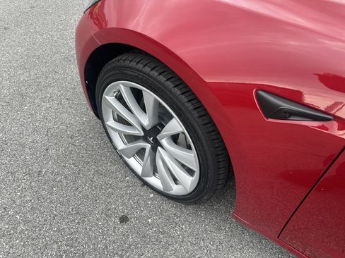 Used 2019 Tesla Model 3 Long Range image 11