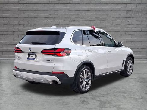Used 2024 BMW X5 sDrive40i RWD image 9