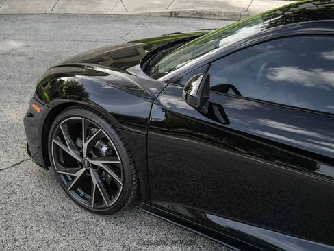 Used 2023 Audi R8 V10 performance RWD image 43
