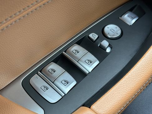 Used 2021 BMW X3 xDrive30i w/ Premium Package image 32