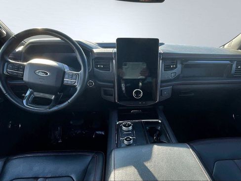 Certified 2022 Ford Expedition Max Limited image 7