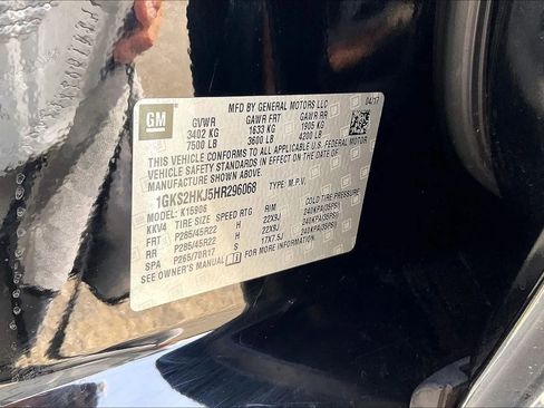 Used 2017 GMC Yukon XL Denali w/ Open Road Package AWD/4WD image 23