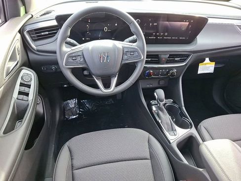New 2025 Buick Encore GX Preferred image 9
