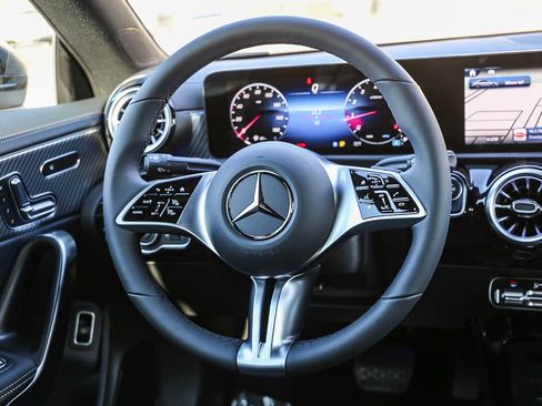 New 2025 Mercedes-Benz CLA 250 4MATIC image 15