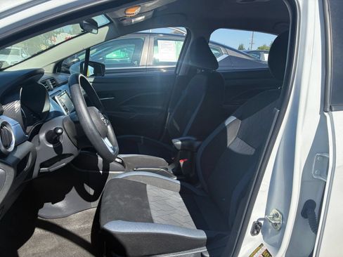 Used 2025 Nissan Versa SV w/ Trunk Package FWD image 24