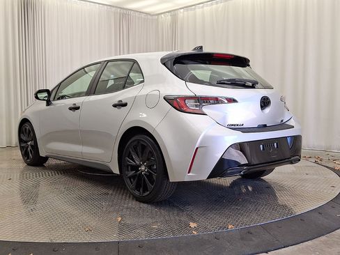 Used 2021 Toyota Corolla SE FWD image 22