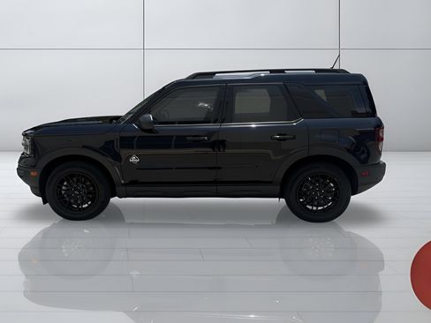 Used 2021 Ford Bronco Sport Outer Banks w/ Outer Banks Package (96D) AWD/4WD image 2