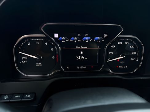 Used 2020 GMC Sierra 1500 AT4 w/ AT4 Premium Package AWD/4WD image 16