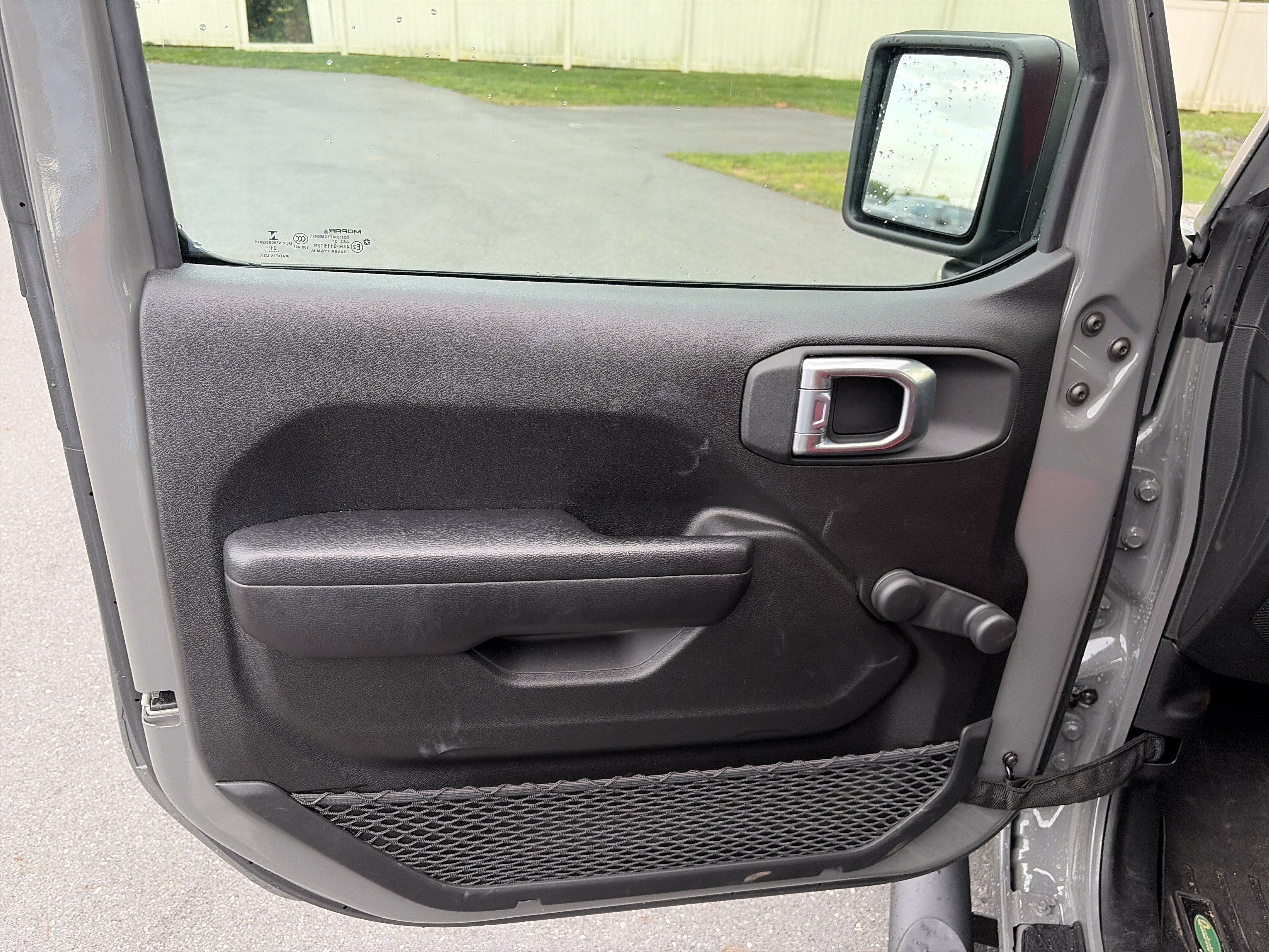 Used 2021 Jeep Gladiator Sport AWD/4WD image 18