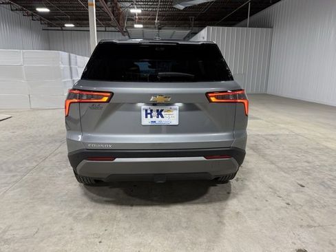 New 2026 Chevrolet Equinox LT w/ Convenience Package II image 5