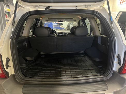 Used 2004 Jeep Grand Cherokee Laredo w/ Tan Your Hide Group image 9