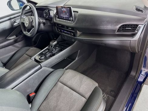 Used 2024 Nissan Rogue SV AWD/4WD image 34