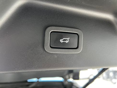Used 2019 Land Rover Range Rover Supercharged AWD/4WD image 28