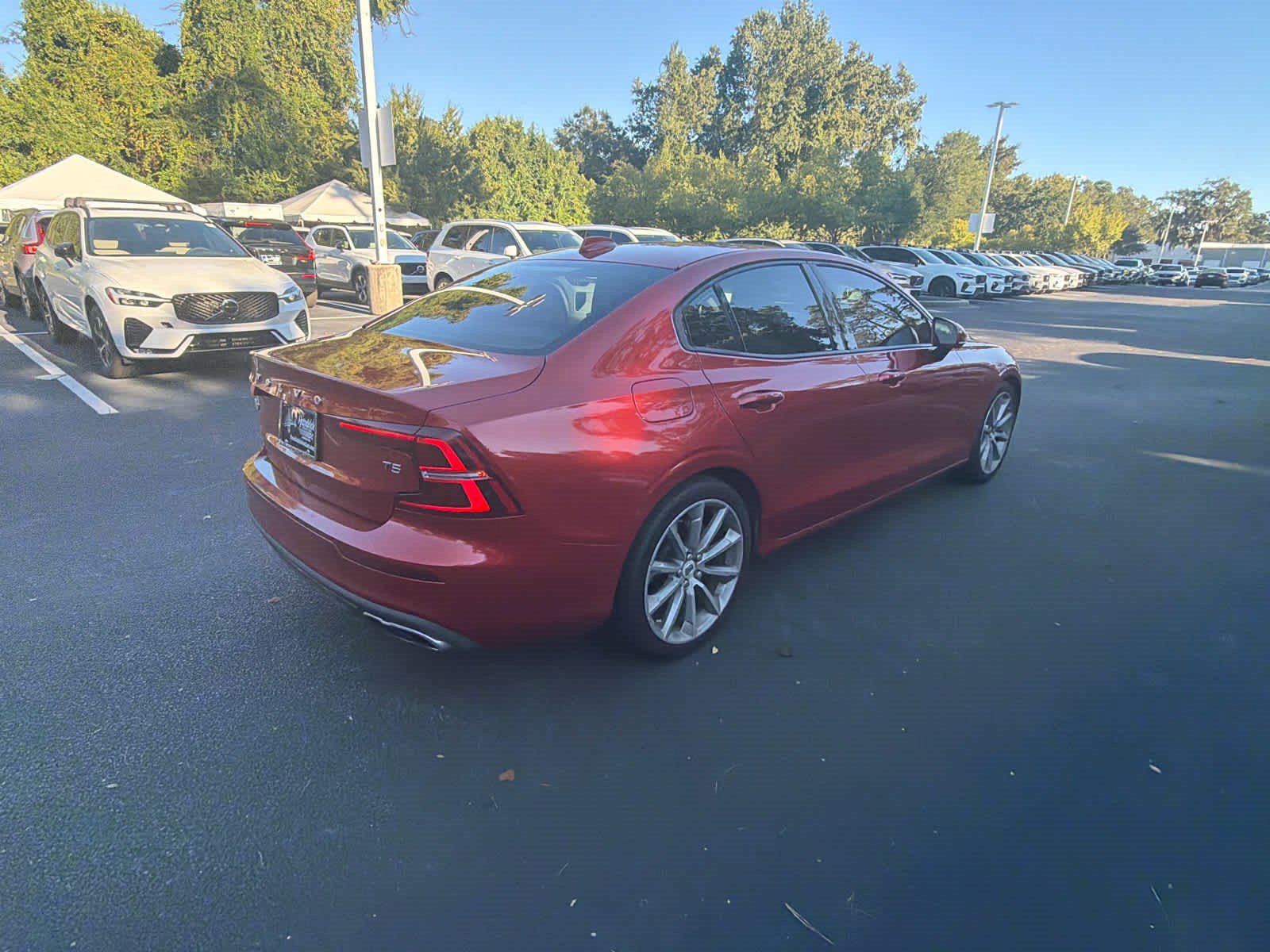 Used 2020 Volvo S60 T5 Momentum FWD image 15