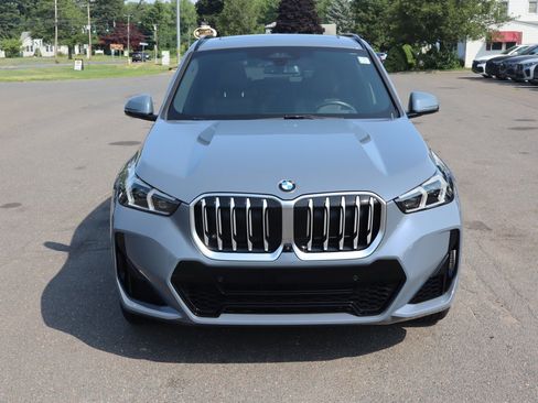Used 2023 BMW X1 xDrive28i AWD/4WD image 2