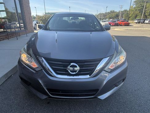 Used 2016 Nissan Altima 2.5 S w/ Power Driver Seat Package FWD image 25