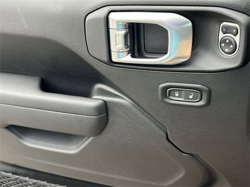 New 2026 Jeep Wrangler Sport S image 29