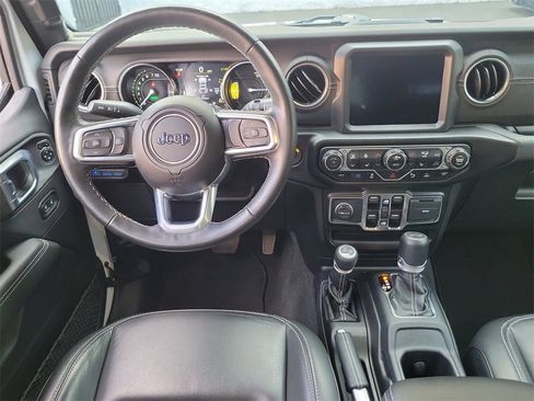 Used 2021 Jeep Wrangler Unlimited Sahara w/ Cold Weather Group image 4