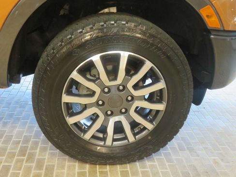Used 2019 Ford Ranger XLT w/ Equipment Group 302A Luxury AWD/4WD image 10