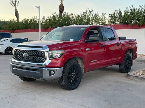 Used 2020 Toyota Tundra SR5 w/ SR5 Convenience Package RWD image 4