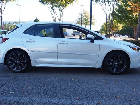 Used 2024 Toyota Corolla XSE image 8