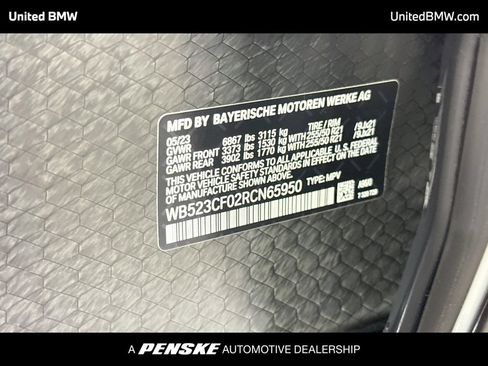 Used 2024 BMW iX xDrive50 w/ Premium Package AWD/4WD image 15