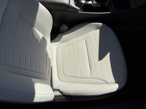 Certified 2025 Hyundai Santa Cruz SE AWD/4WD image 57