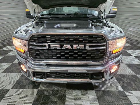 Used 2023 RAM 2500 Big Horn w/ Level 1 Equipment Group image 36