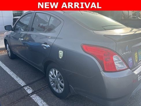 Used 2018 Nissan Versa SV w/ SV Special Edition image 4