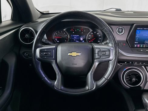 Used 2020 Chevrolet Blazer LT image 17