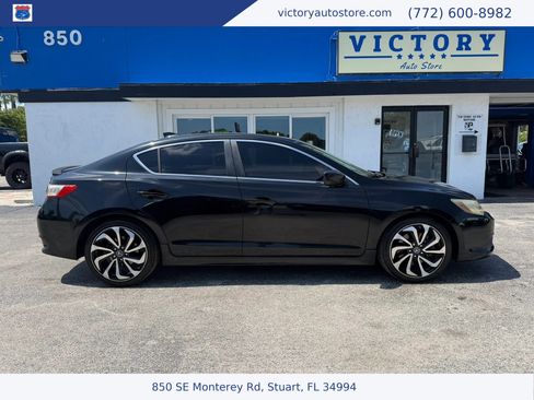 Used 2016 Acura ILX FWD image 2