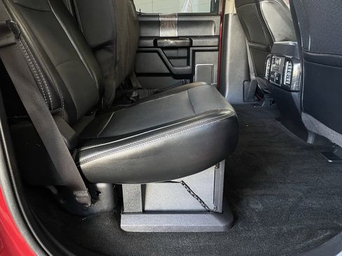 Used 2017 Ford F350 Lariat w/ Lariat Ultimate Package image 24