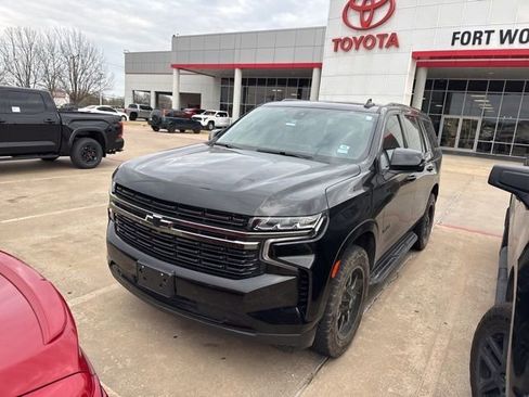 Used 2022 Chevrolet Tahoe RST w/ Sport Performance Package image 3