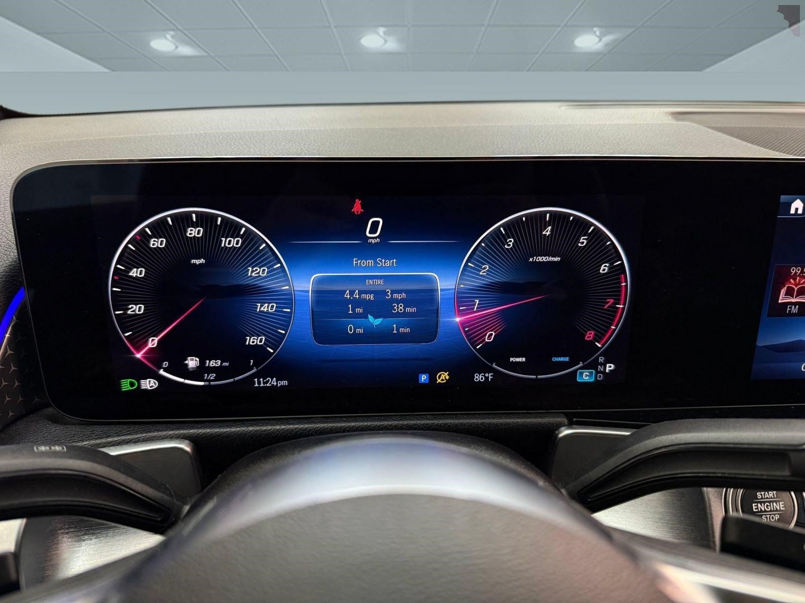 Certified 2024 Mercedes-Benz GLB 250 image 18