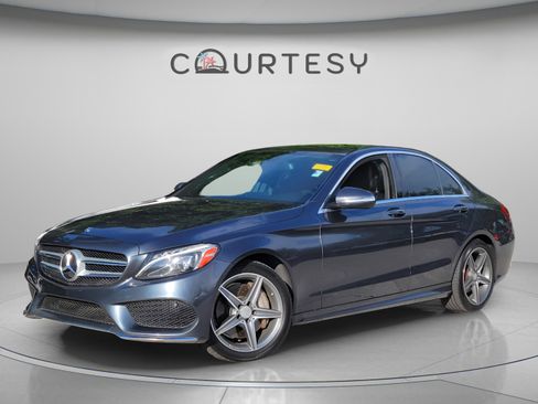 Used 2015 Mercedes-Benz C 300 4MATIC Sedan w/ Multimedia Package image 1