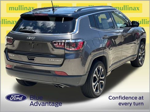 Used 2022 Jeep Compass Limited AWD/4WD image 4