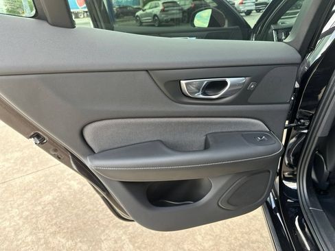 Certified 2024 Volvo S60 B5 Plus AWD/4WD image 39