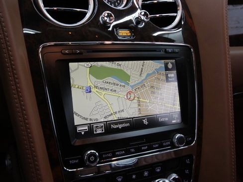 Used 2014 Bentley Continental GT image 19