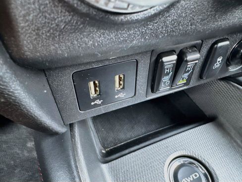 Used 2024 Mitsubishi Outlander Sport AWD image 22