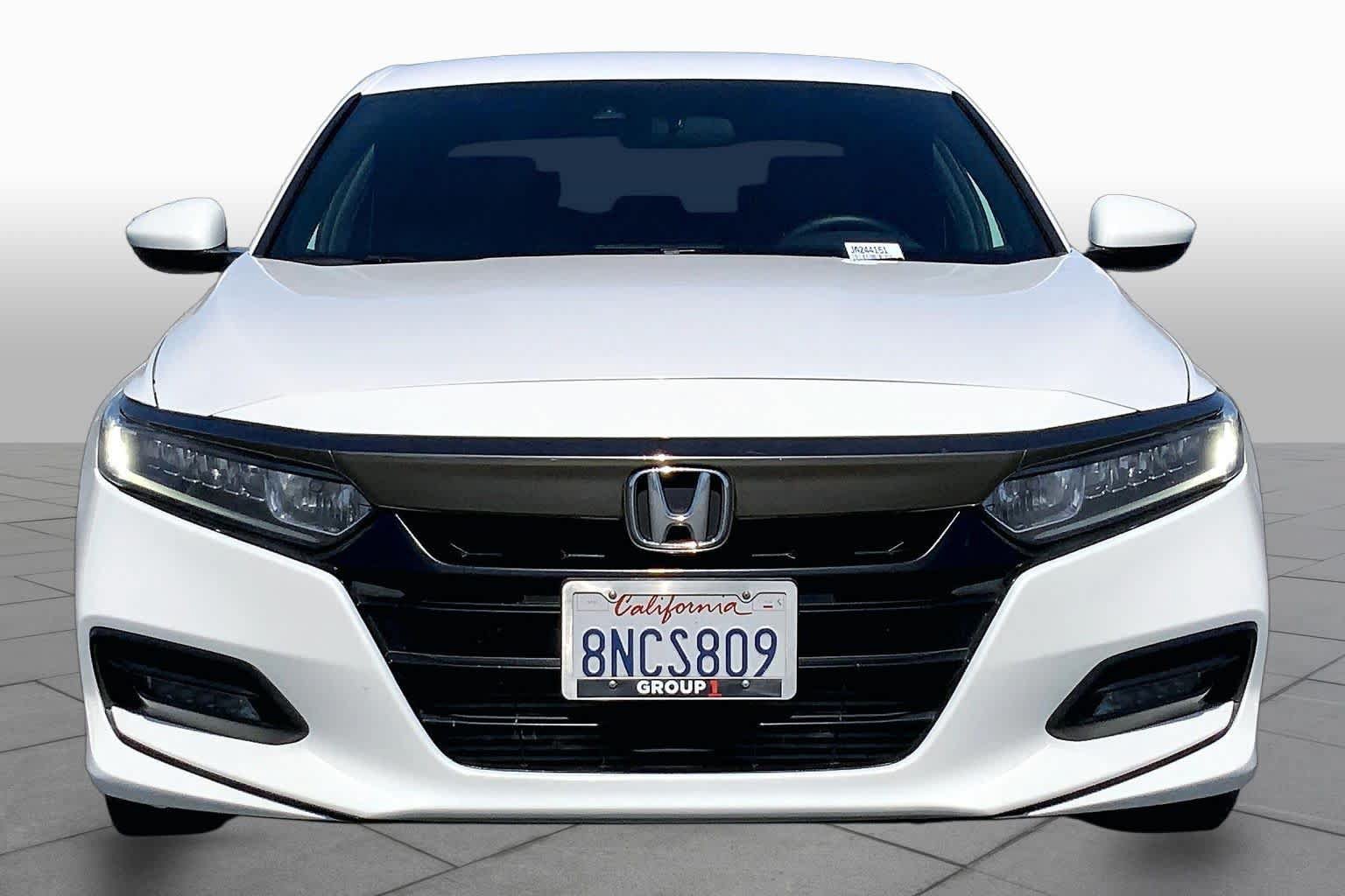 Used 2018 Honda Accord Sport image 3
