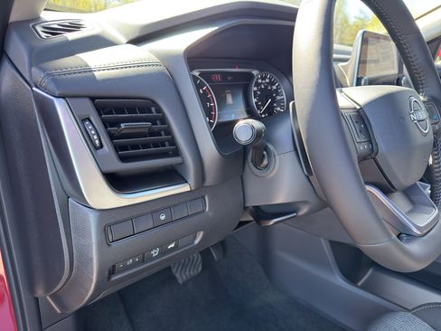 New 2026 Nissan Rogue SV AWD/4WD image 14