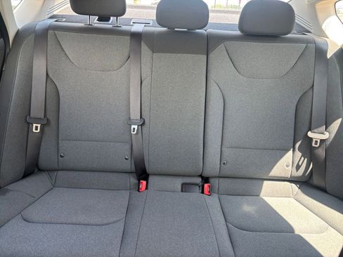 Used 2025 Kia K4 FWD image 37