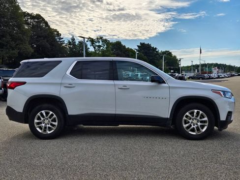 Used 2019 Chevrolet Traverse LS AWD/4WD image 7
