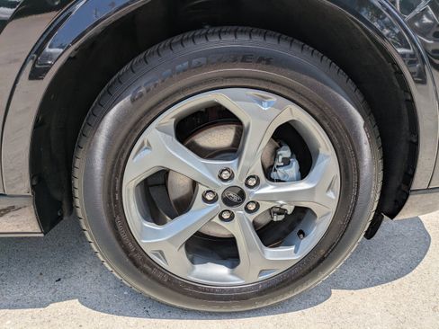 Certified 2023 Ford Escape ST-Line w/ Tech Pack #1 FWD image 11